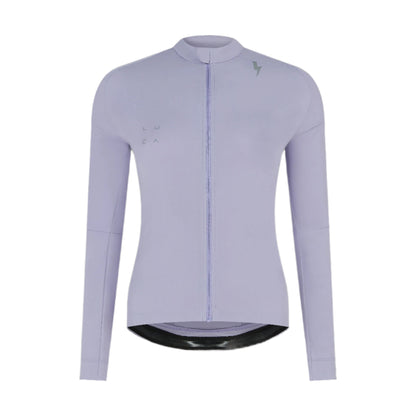 Lilac-LUCA-Horizon-cycling-jersey-made-from-soft-Italian-fabric-featuring-a-fulllength-zipper-darted-raglan-sleeves-and-three-reinforced-back-peckets